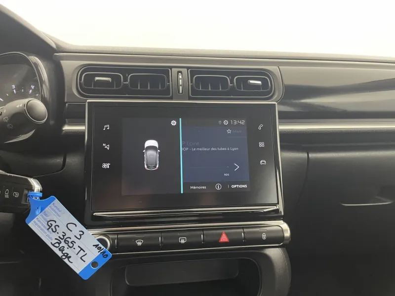 Image secondaire du véhicule 33