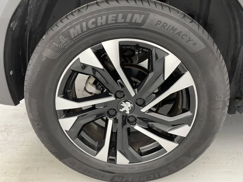 Image secondaire du véhicule 18