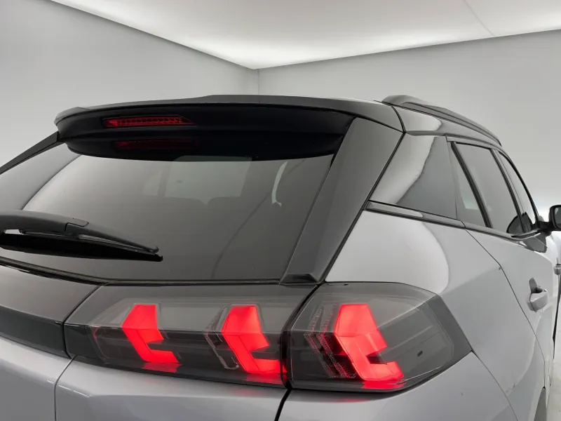 Image secondaire du véhicule 34