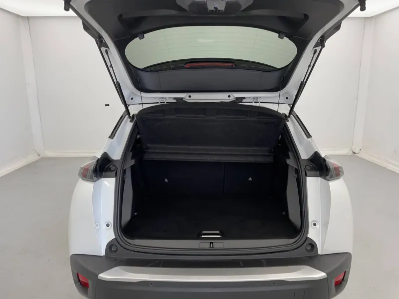 Image secondaire du véhicule 14