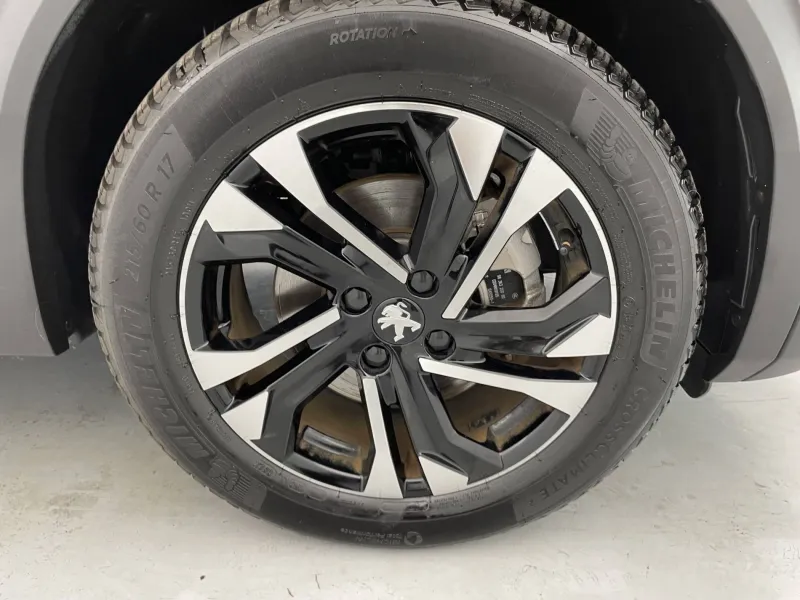 Image secondaire du véhicule 18