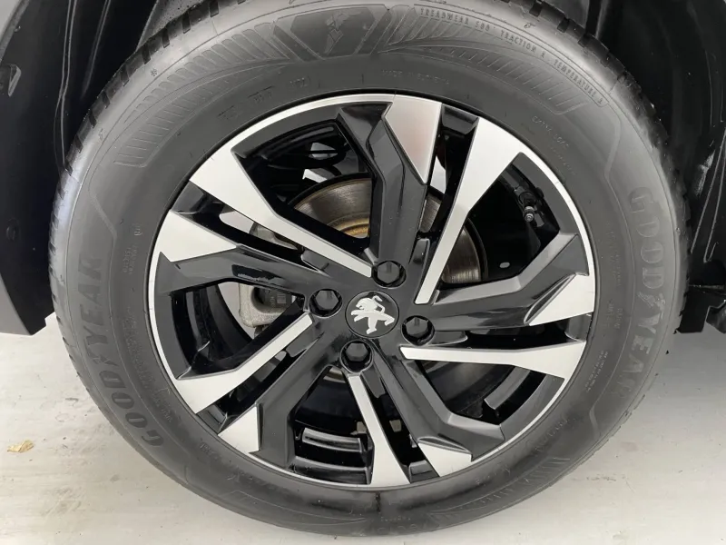 Image secondaire du véhicule 19