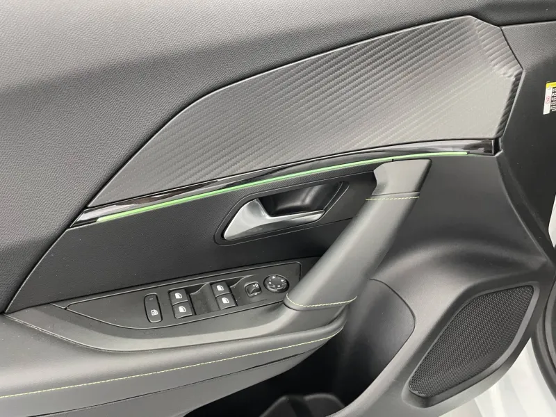 Image secondaire du véhicule 30