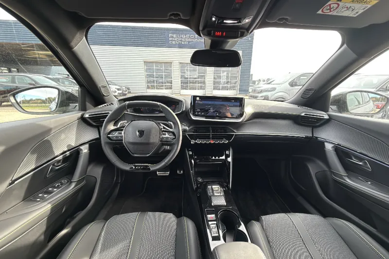 Image secondaire du véhicule 12