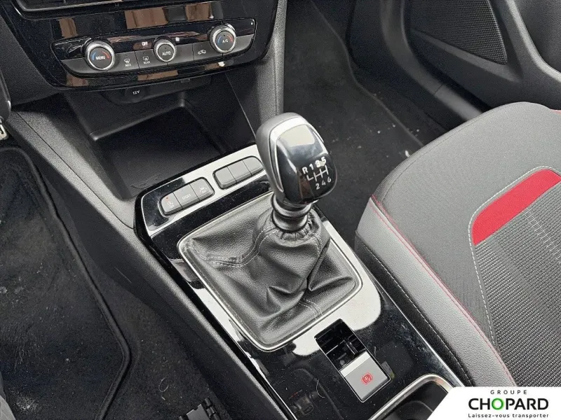 Image secondaire du véhicule 23