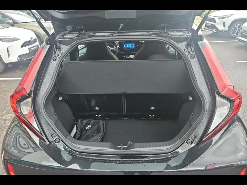 Image secondaire du véhicule 10