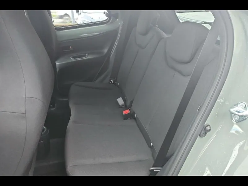 Image secondaire du véhicule 12