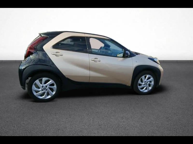 Image secondaire du véhicule 8