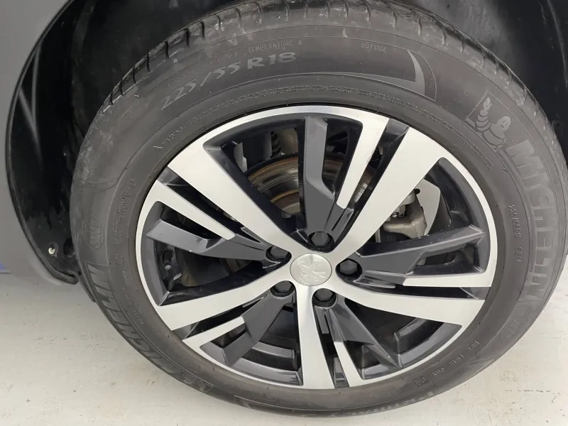 Image secondaire du véhicule 17