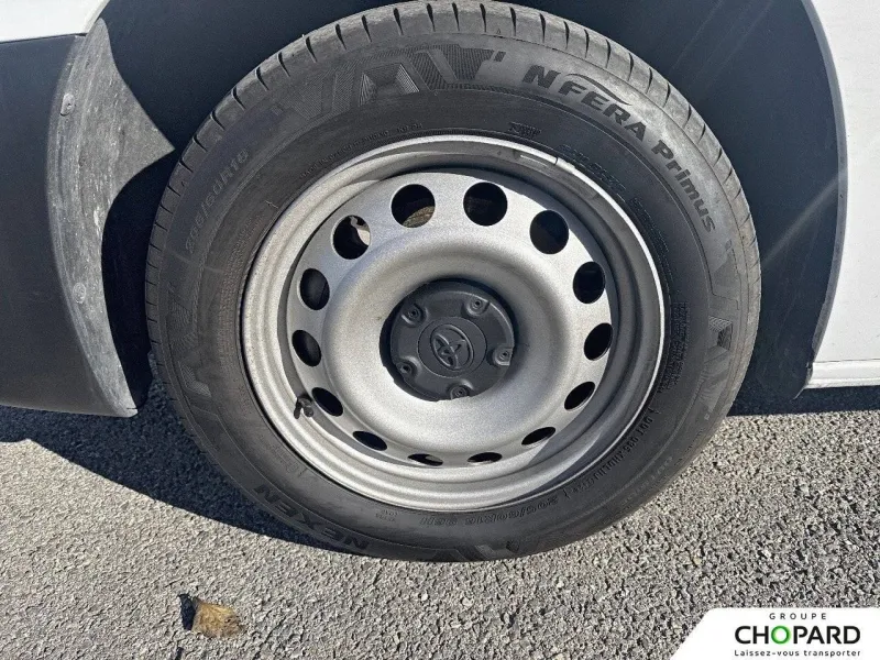 Image secondaire du véhicule 13