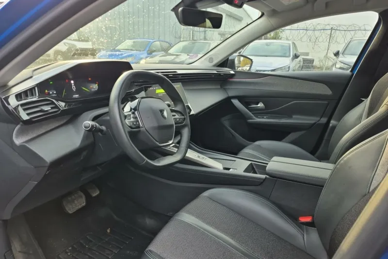 Image secondaire du véhicule 11