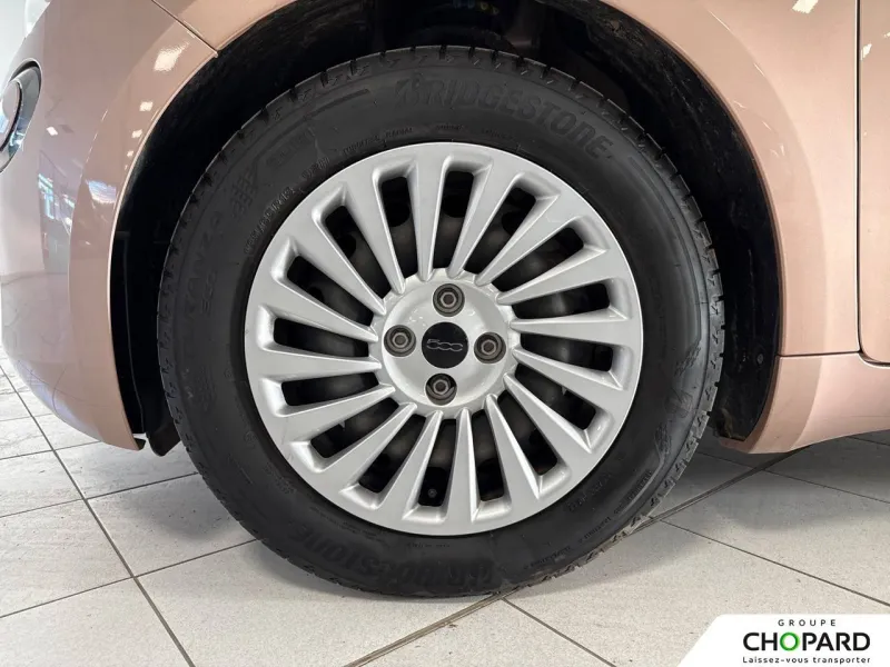 Image secondaire du véhicule 13