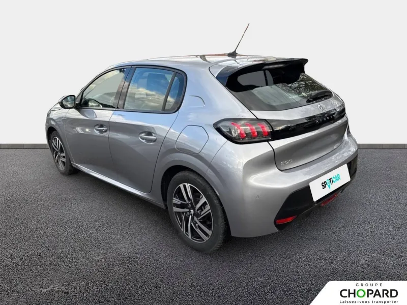 Image secondaire du véhicule 8