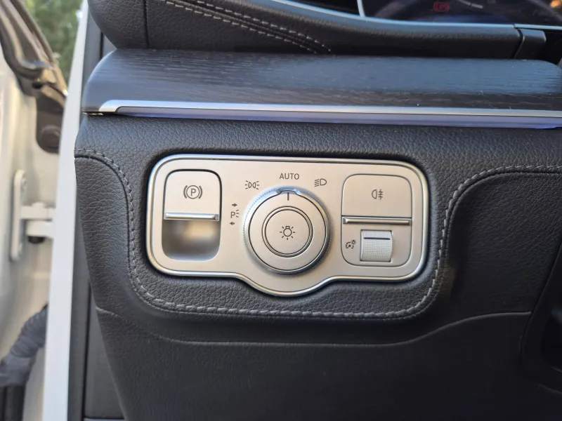 Image secondaire du véhicule 22