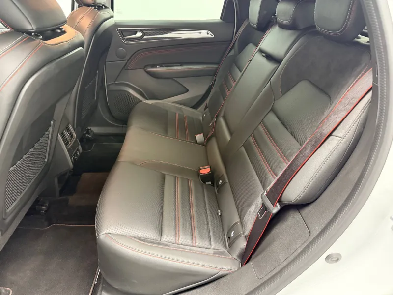 Image secondaire du véhicule 12