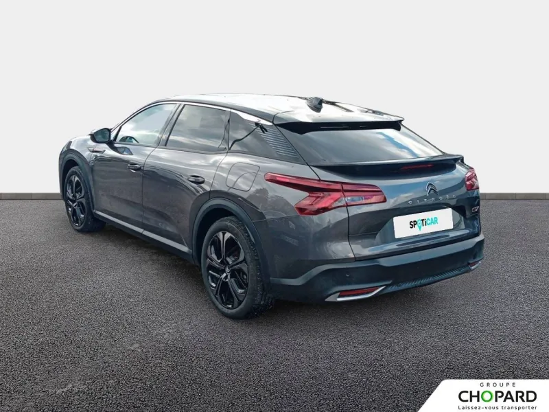 Image secondaire du véhicule 8