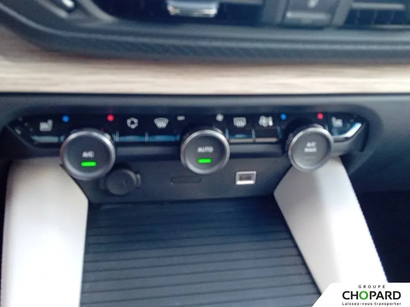 Image secondaire du véhicule 15