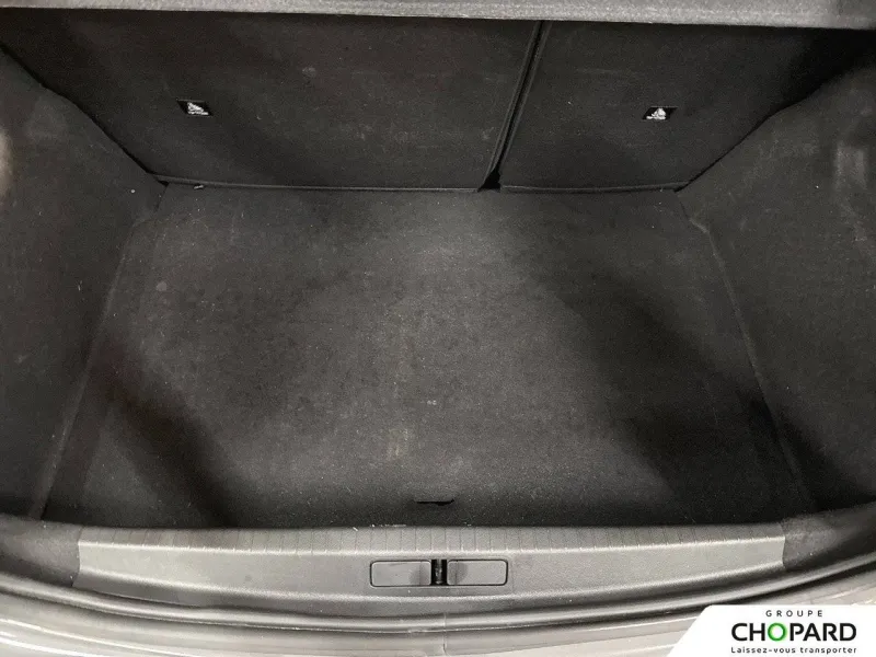 Image secondaire du véhicule 9