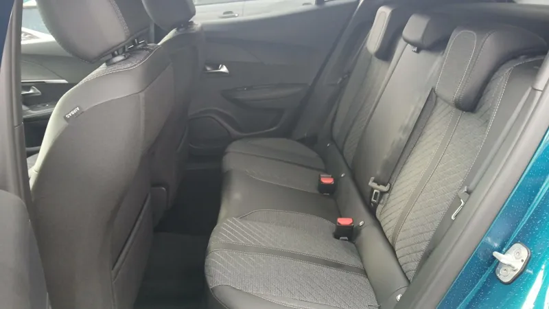 Image secondaire du véhicule 34