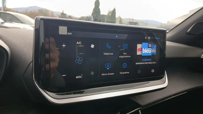 Image secondaire du véhicule 40