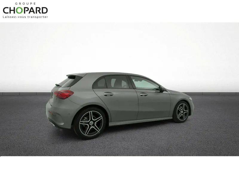 Image secondaire du véhicule 10