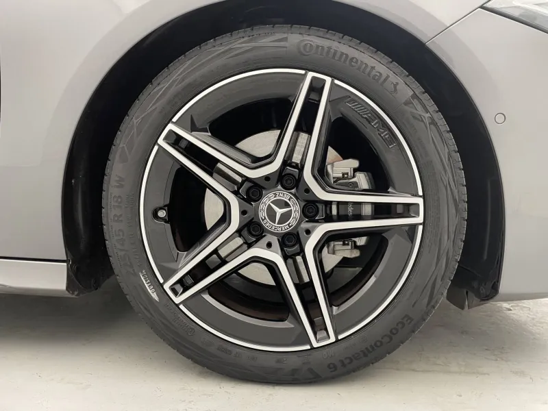 Image secondaire du véhicule 14