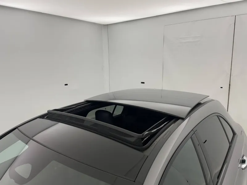 Image secondaire du véhicule 30