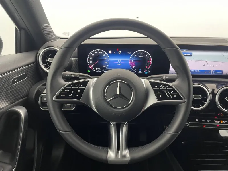 Image secondaire du véhicule 24