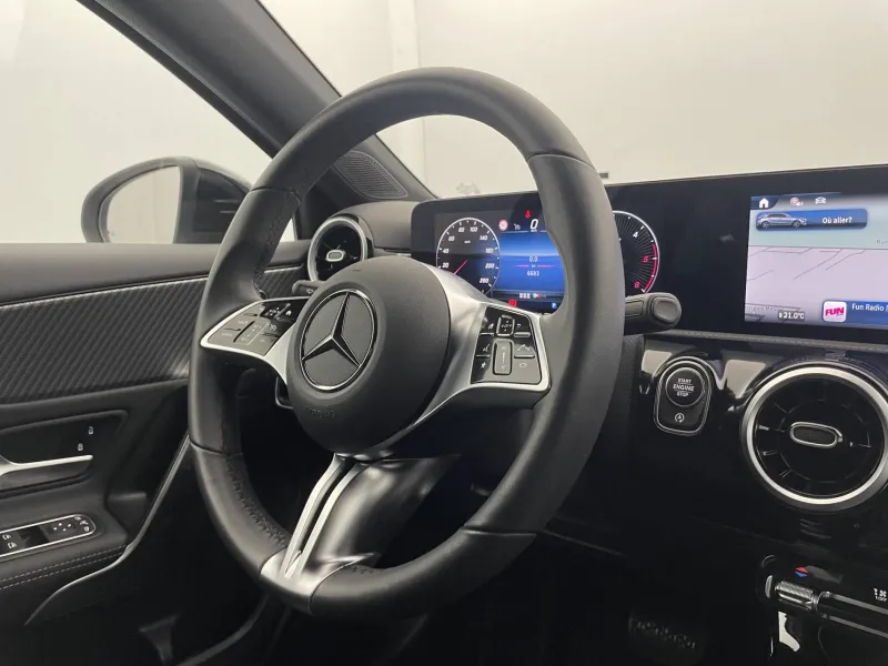 Image secondaire du véhicule 25