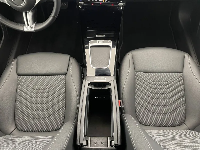 Image secondaire du véhicule 27