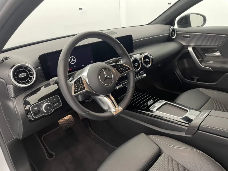 Image secondaire du véhicule 31