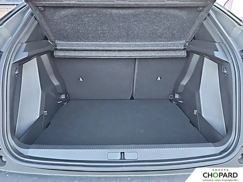 Image secondaire du véhicule 9