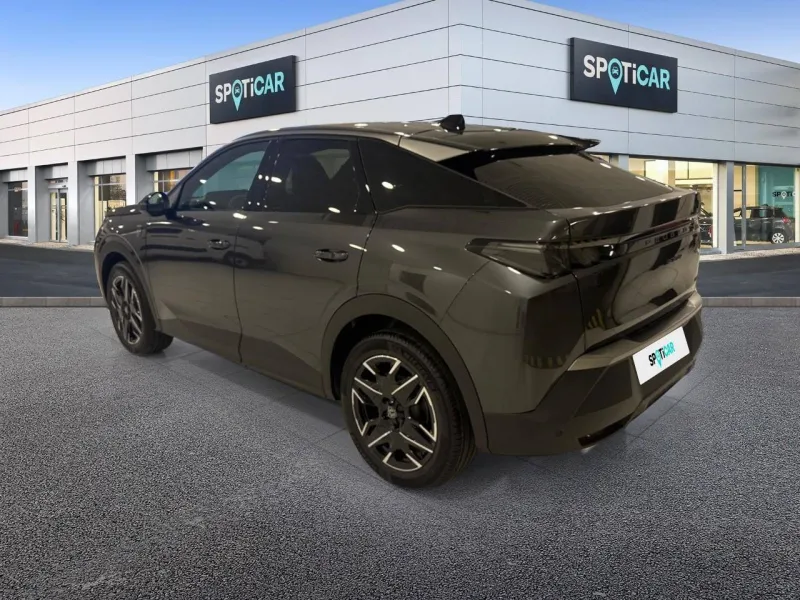 Image secondaire du véhicule 6