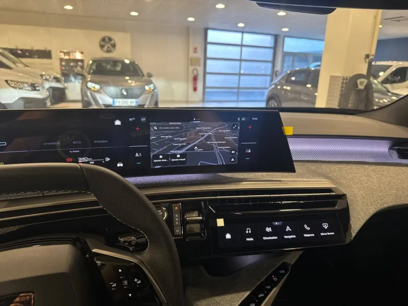 Image secondaire du véhicule 13