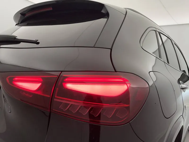 Image secondaire du véhicule 32