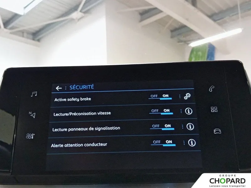 Image secondaire du véhicule 19