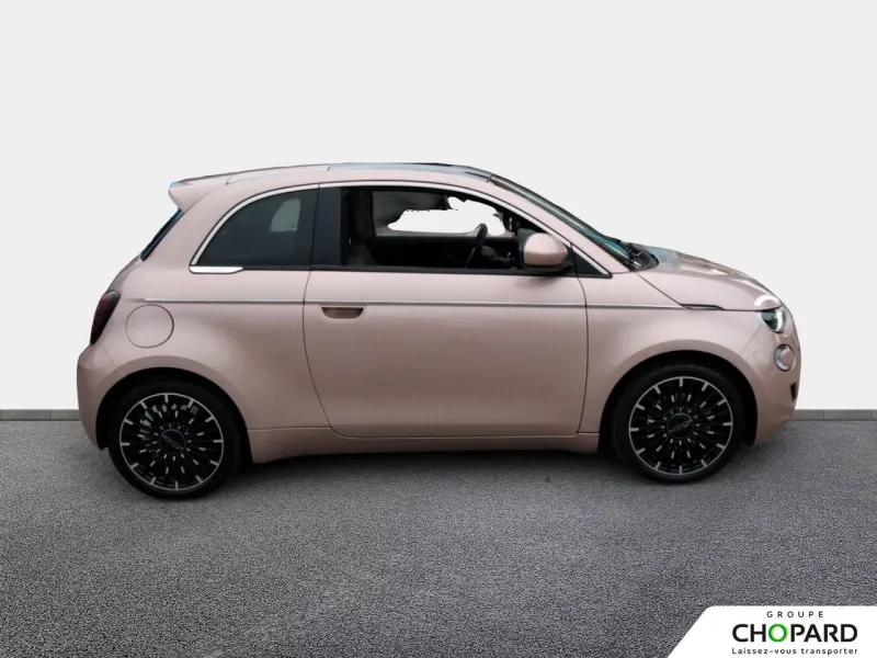 Image secondaire du véhicule 10