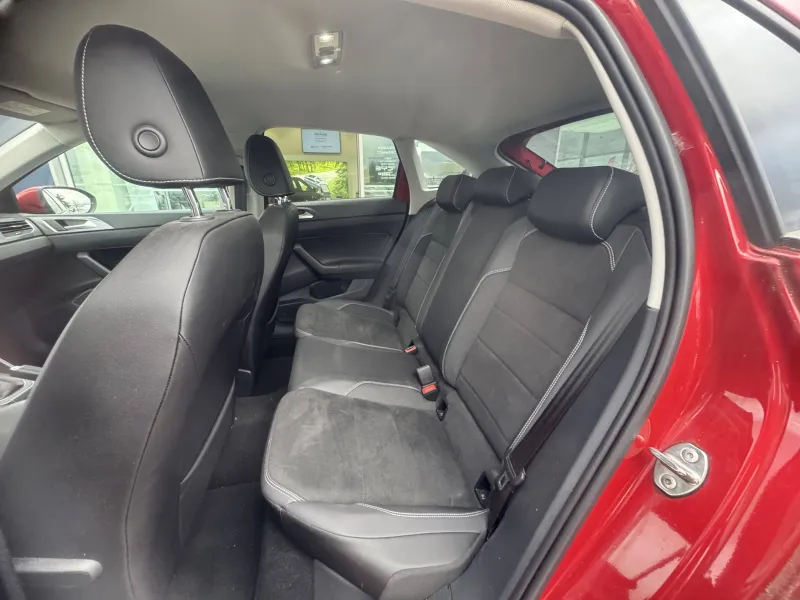 Image secondaire du véhicule 10