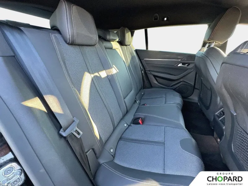 Image secondaire du véhicule 21