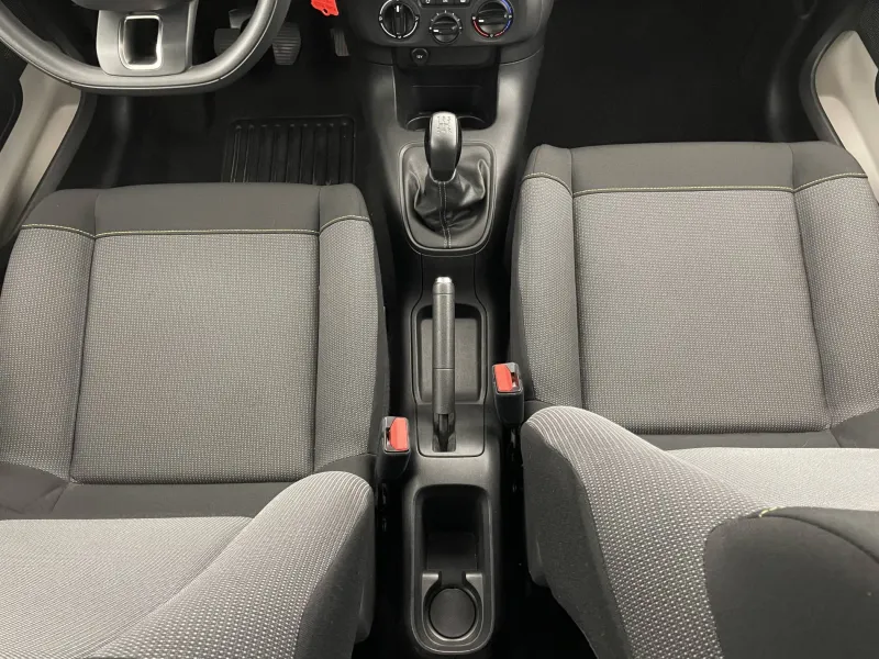 Image secondaire du véhicule 31