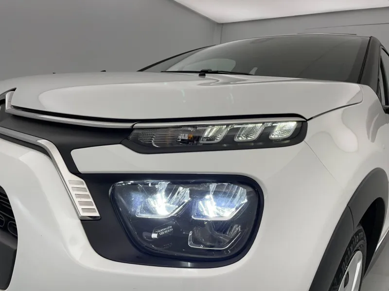 Image secondaire du véhicule 32