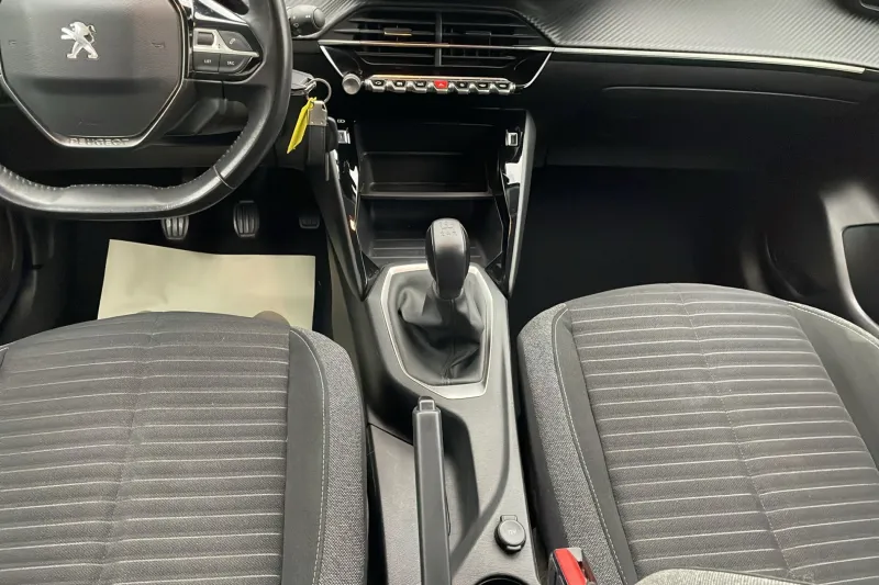 Image secondaire du véhicule 24