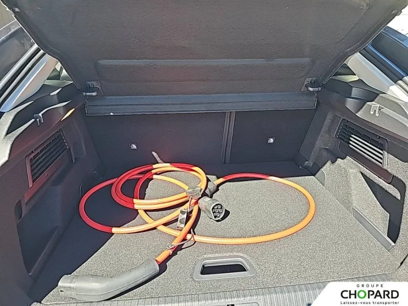 Image secondaire du véhicule 4