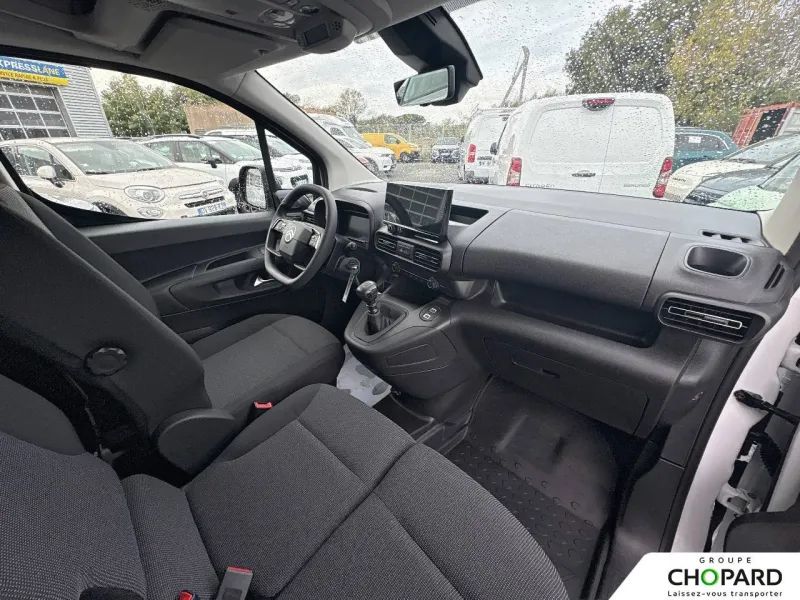 Image secondaire du véhicule 14