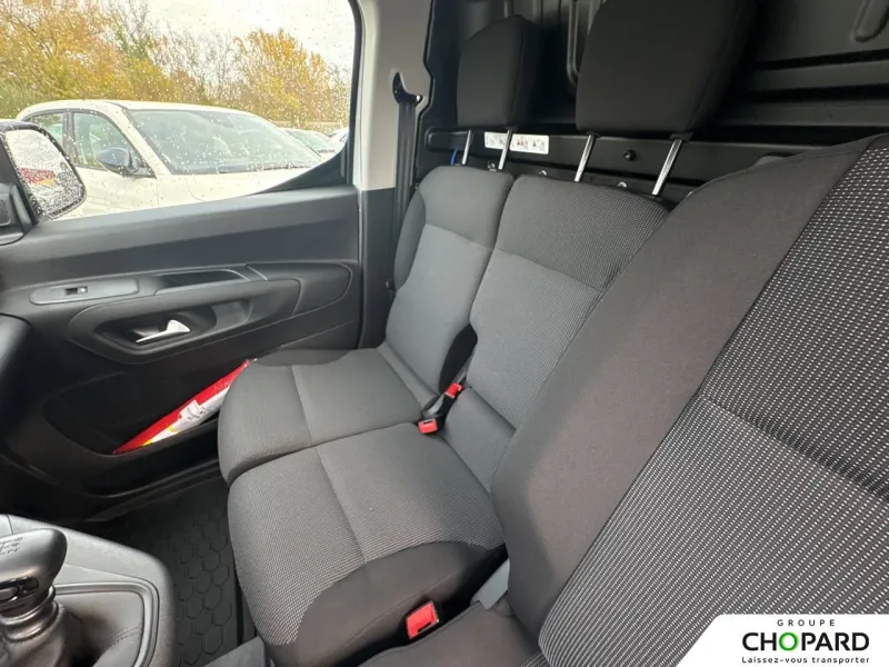 Image secondaire du véhicule 19