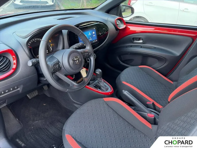 Image secondaire du véhicule 11