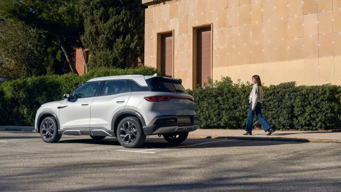 BYD Atto 2 : vue 3/4 arrière