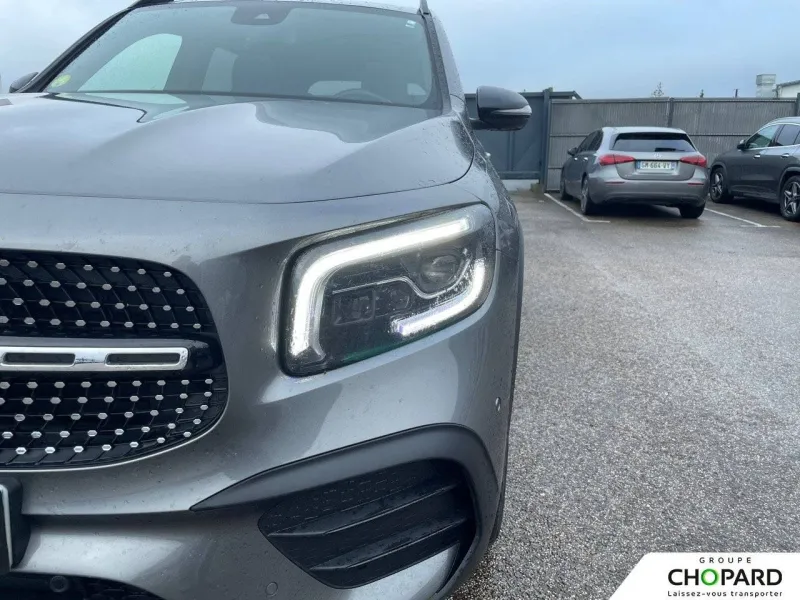 Image secondaire du véhicule 23