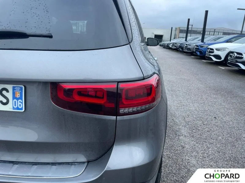 Image secondaire du véhicule 24