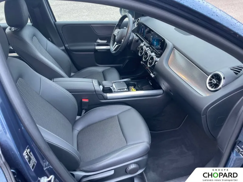 Image secondaire du véhicule 14